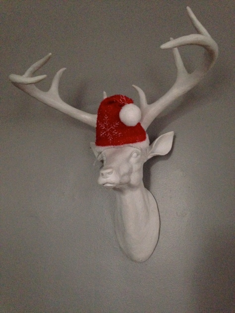d.luxe designs - festive deer head